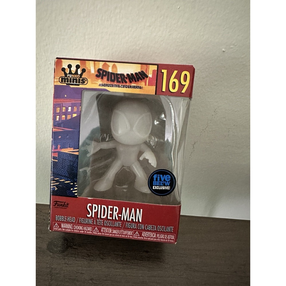 Funko Minis Spider-Man Across the Spiderverse - SPIDER-MAN #169 Clear Variant